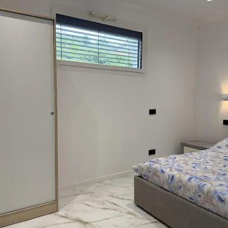 Host4u - Dimora Degli Ulivi, New House With Two Bedrooms, Terrace And Parking, 10 Minutes To The Apartment
