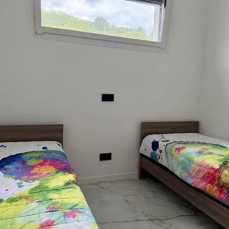 Apartment Host4u - Dimora Degli Ulivi, New House With Two Bedrooms, Terrace And Parking, 10 Minutes To The *