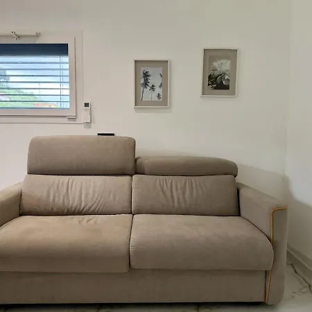 Διαμέρισμα Host4u - Dimora Degli Ulivi, New House With Two Bedrooms, Terrace And Parking, 10 Minutes To The